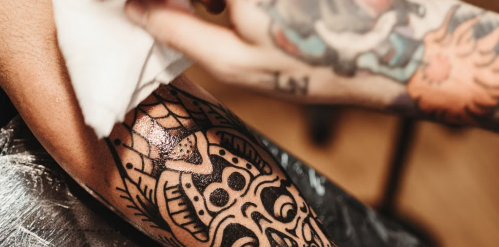 Commencez l’année sans douleur : Guide débutant de la crème anesthésiante pour tatouage 2 image