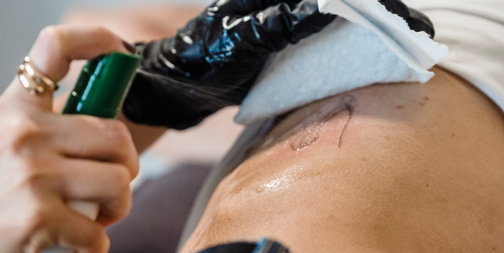 Crème anesthésiante pour tatouage